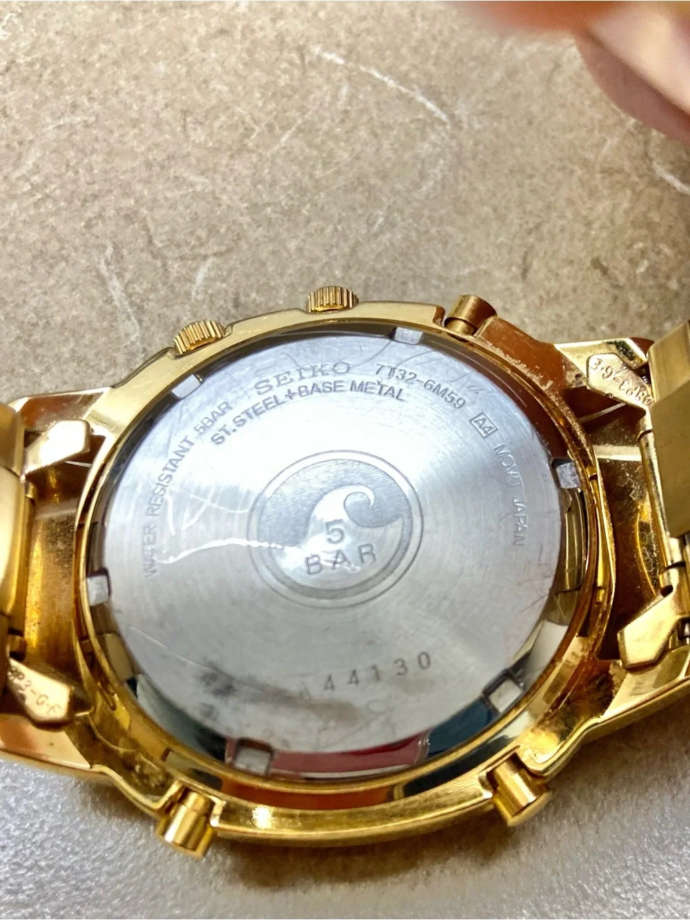 Seiko Chronograph 7T32-6M59 1990s quartz watch